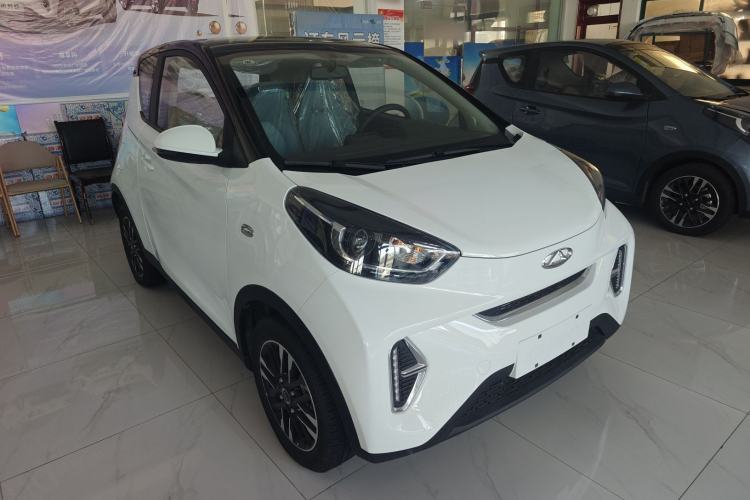 Used Chery Little Ant 2022 Restyled Version Sweet Pink Edition Half-Sugar Version 30.6 kWh 30 kW 301 km
