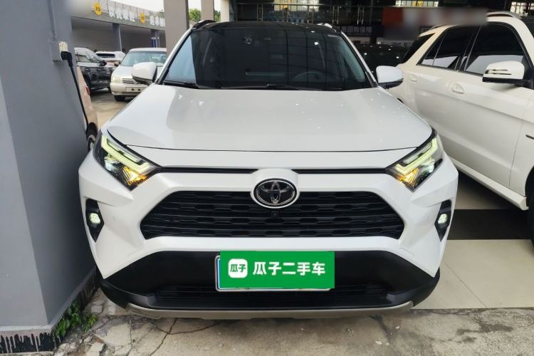 Used Toyota RAV4 2023 2.0L CVT Two-Wheel Drive Fashion Plus Edition
