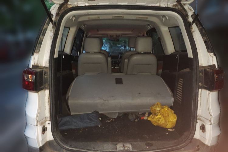 Used HYOSOW H3 2016 H3F 1.5L Manual Luxury Model Trunk