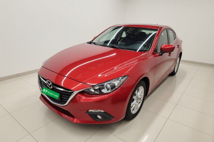 Used Mazda 3 Axela 2016 Sedan 1.5L Automatic Luxury Model