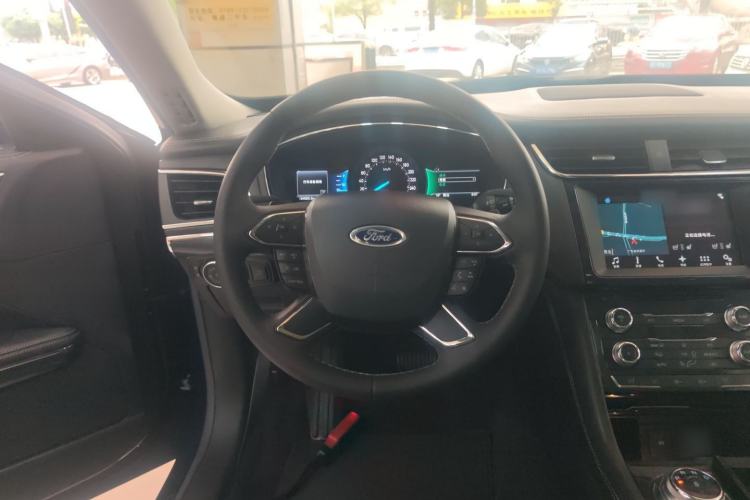 Used Ford Taurus 2017 EcoBoost 245 Fashion Edition Steering Wheel