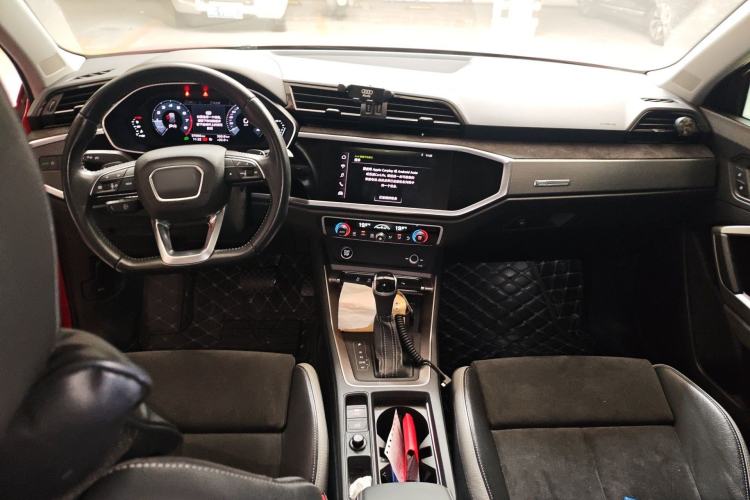 Used Audi Q3 2021 35 TFSI Fashion Dynamic Model