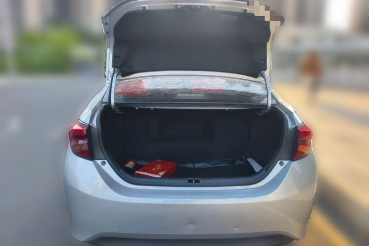 Used Toyota Levin 2016 Dual-Engine 1.8H GS E-CVT Elite Model with Sunroof
