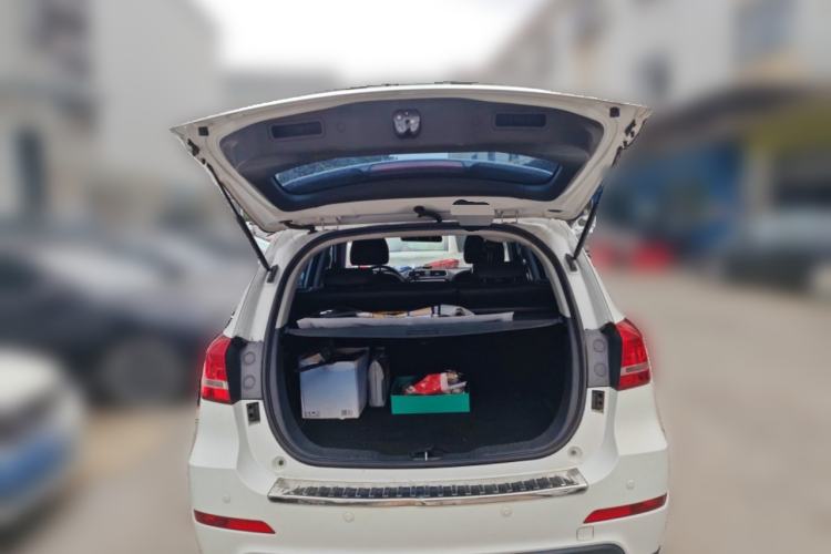 Used Haval H2 2016 Red Label 1.5T Manual Two-Wheel Drive Elite Model