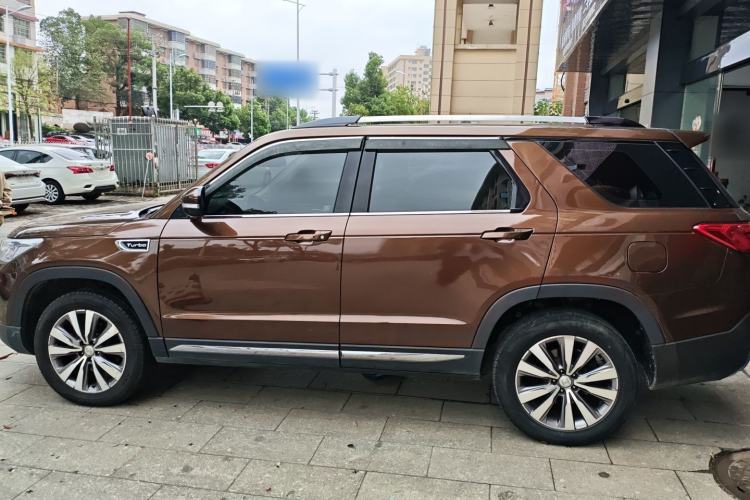 Used CHANGAN CS95 2017 2.0T Two-Wheel Drive Smart Edition