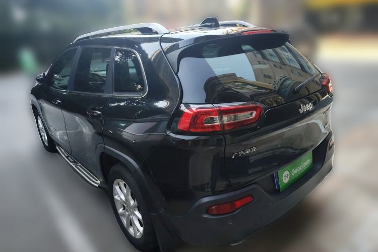 Used Jeep Cherokee 2016 2.4L Leading Edition