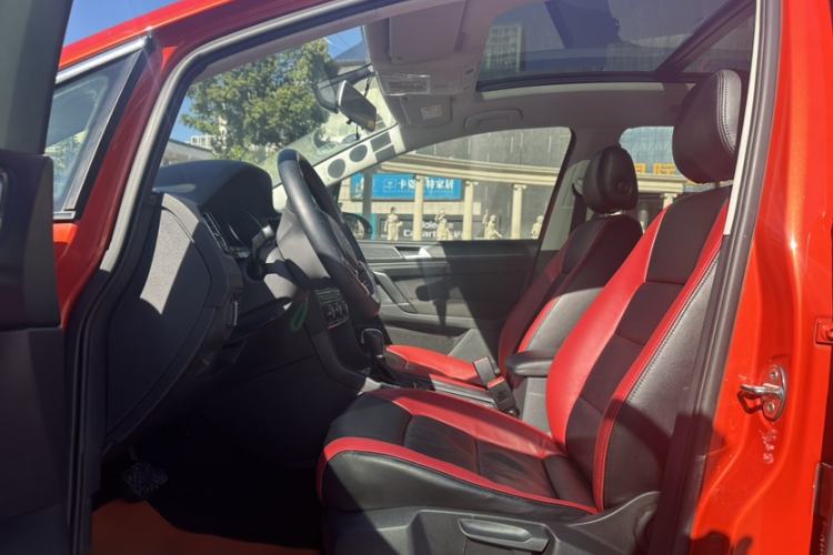 Used Volkswagen Golf Sportsvan 2016 230TSI Automatic Trend Edition