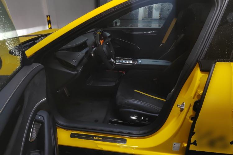 Used Xiaomi Auto SU7 Ultra 2025 Ultra Model Left Front Seat