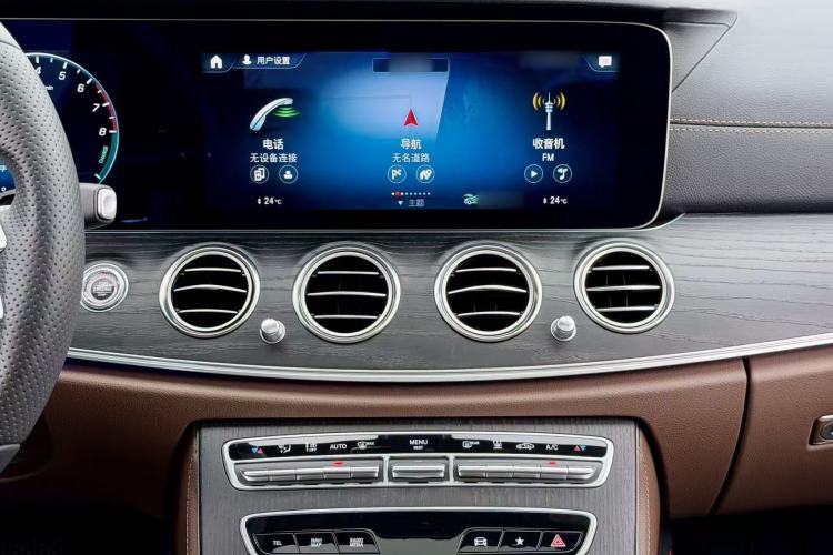 Used Mercedes-Benz E-Class New Energy 2022 Facelift E 350 e L Plug-in Hybrid Sedan
