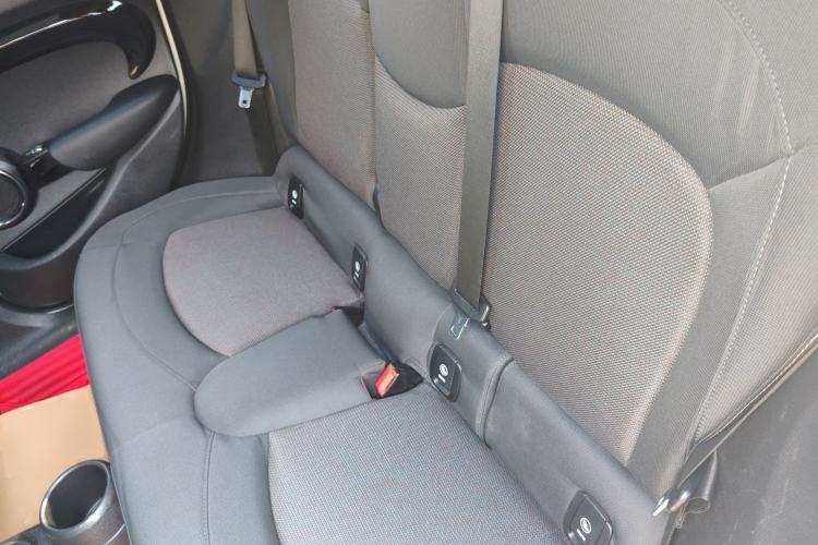 Used MINI 2019 1.5T ONE PLUS Five-Door Edition Left Rear Seat