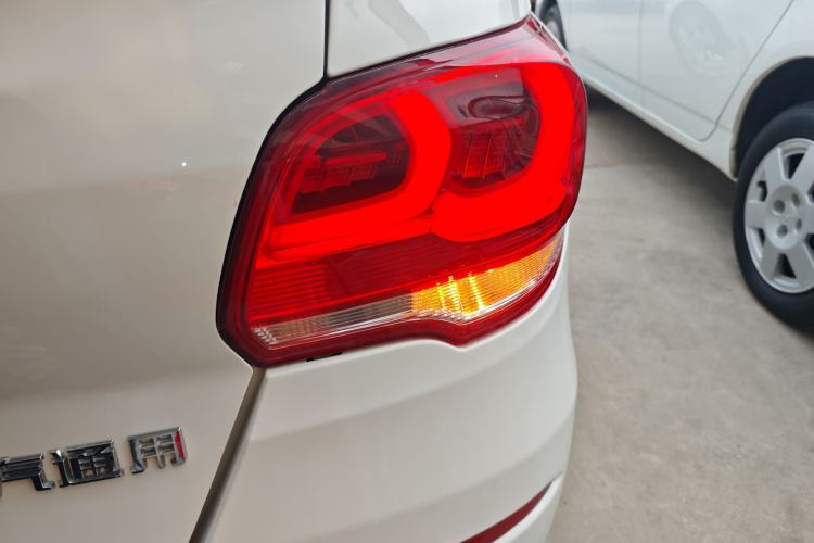 Used Chevrolet Cavalier 2016 1.5L Automatic Enjoyment Edition Right Rear Taillight