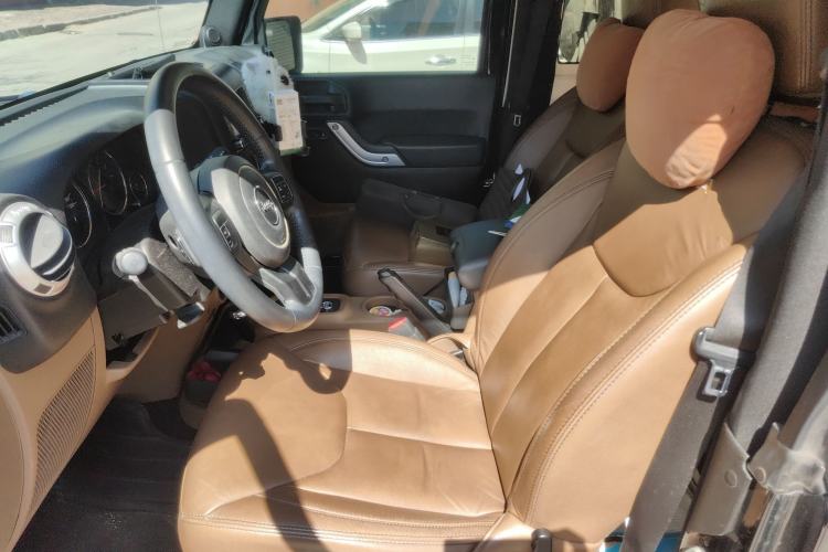 Used Jeep Wrangler 2013 3.6L Sahara two-door model