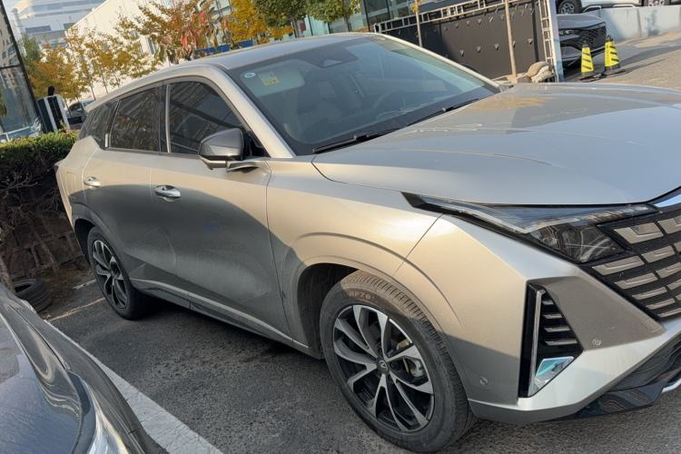 Used Changan UNI-Z New Energy 2024 Blue Whale Smart Electric iDD 125km Excellence Model
