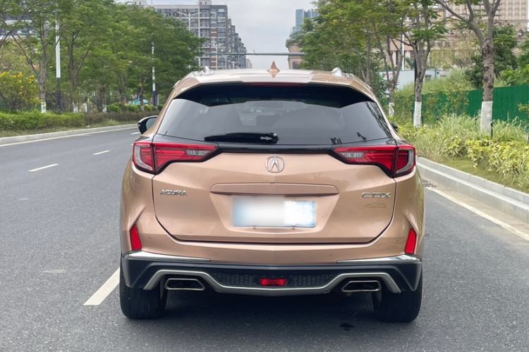 Used Acura CDX 2016 1.5T Two-Wheel Drive Deluxe Edition
