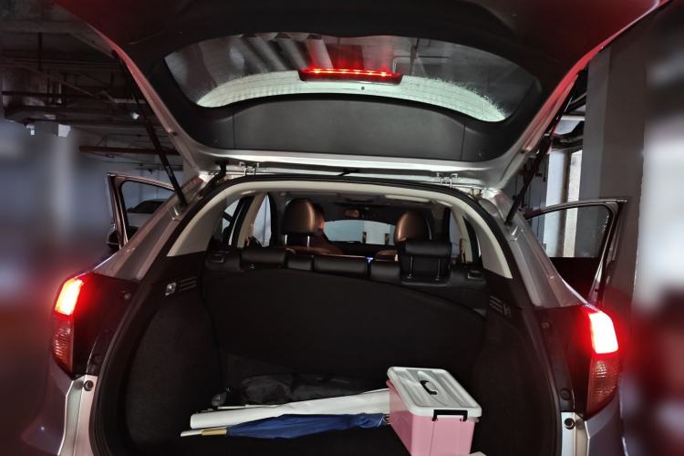 Used Honda Vezel 2015 1.8L CVT 2WD Elite Model
