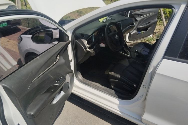 Used Buick GT 2021 1.3T Automatic Mild Hybrid Elite Version Driver Seat