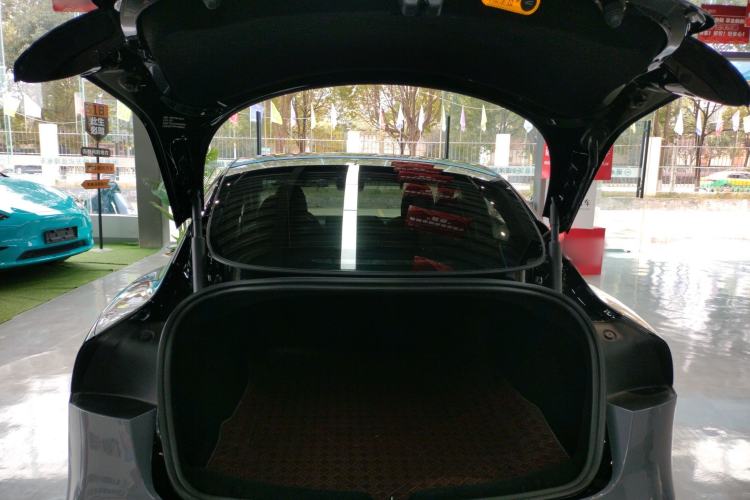 Used Tesla Model 3 2023 Rear-Wheel-Drive Version