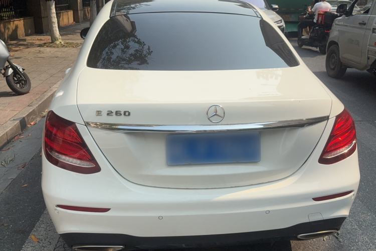 Used Mercedes-Benz E-Class 2020 E 260 Sport Edition Exterior 5