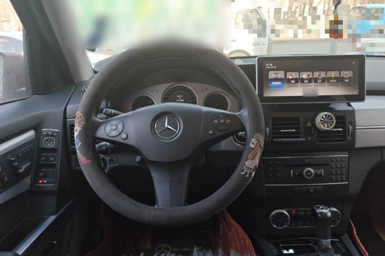 Used Mercedes-Benz GLK-Class 2011 GLK 300 4MATIC Fashion Model Steering Wheel