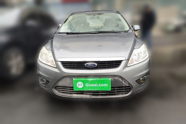 Used Ford Focus 2011 Sedan 1.8L Manual Comfort Model
