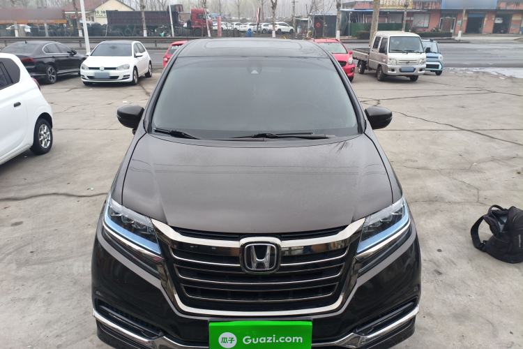 Used Honda Elysion 2019 2.0L Hybrid Luxury Edition
