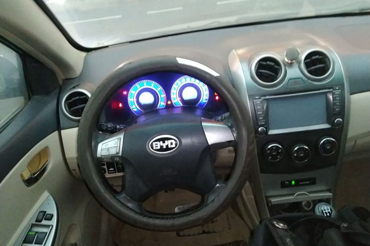 Used BYD G3 2012 1.5L Manual Standard Edition
