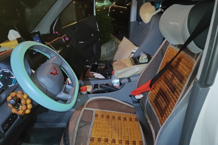 Used Wuling Hongguang New Energy 2025 Extended-Range Hybrid 50KM Comfort Version Left Front Seat