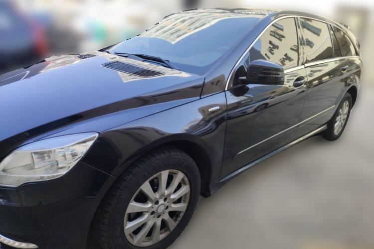 Used Mercedes-Benz R-Class 2017 R 320 4MATIC Business Edition Prestige Model