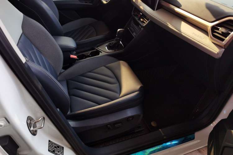 Used Volkswagen Tharu 2023 300TSI Two-Wheel-Drive Full Moon Edition