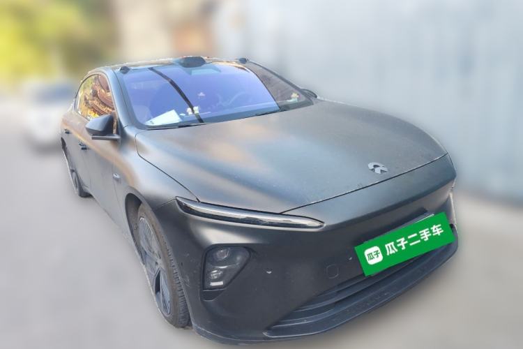 Used Nio ET7 2022 75 kWh Front Right 45 Deg