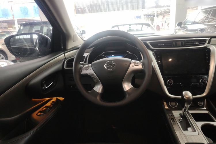 Used Nissan Murano 2021 2.5L XL Two-Wheel Drive Smart Connect Luxury Edition
