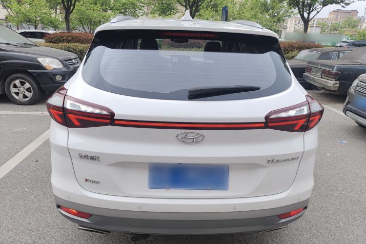 Used Hyundai Tucson 2019 280TGDi Dual-Clutch Two-Wheel Drive Smart Connect Version China VI
