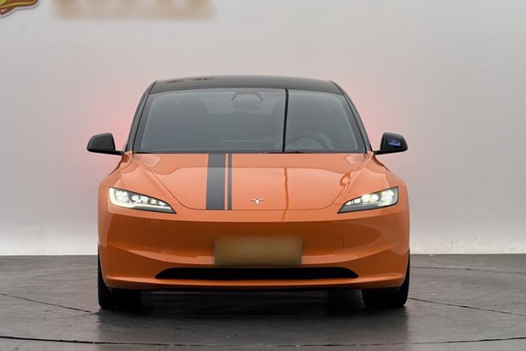 Used Tesla Model 3 2023 Long-Range All-Wheel-Drive Version