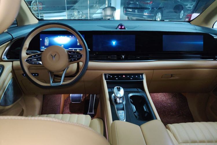 Used VOYAH Dream 2022 Low-Carbon Edition Dream+ Smart Enjoyment Package Center Console