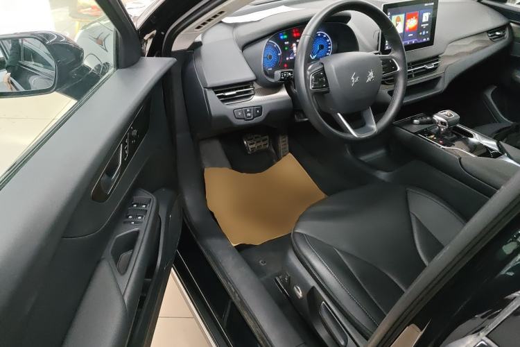 Used Hongqi E-QM5 2021 Charging Version Flagship Edition Driver Seat