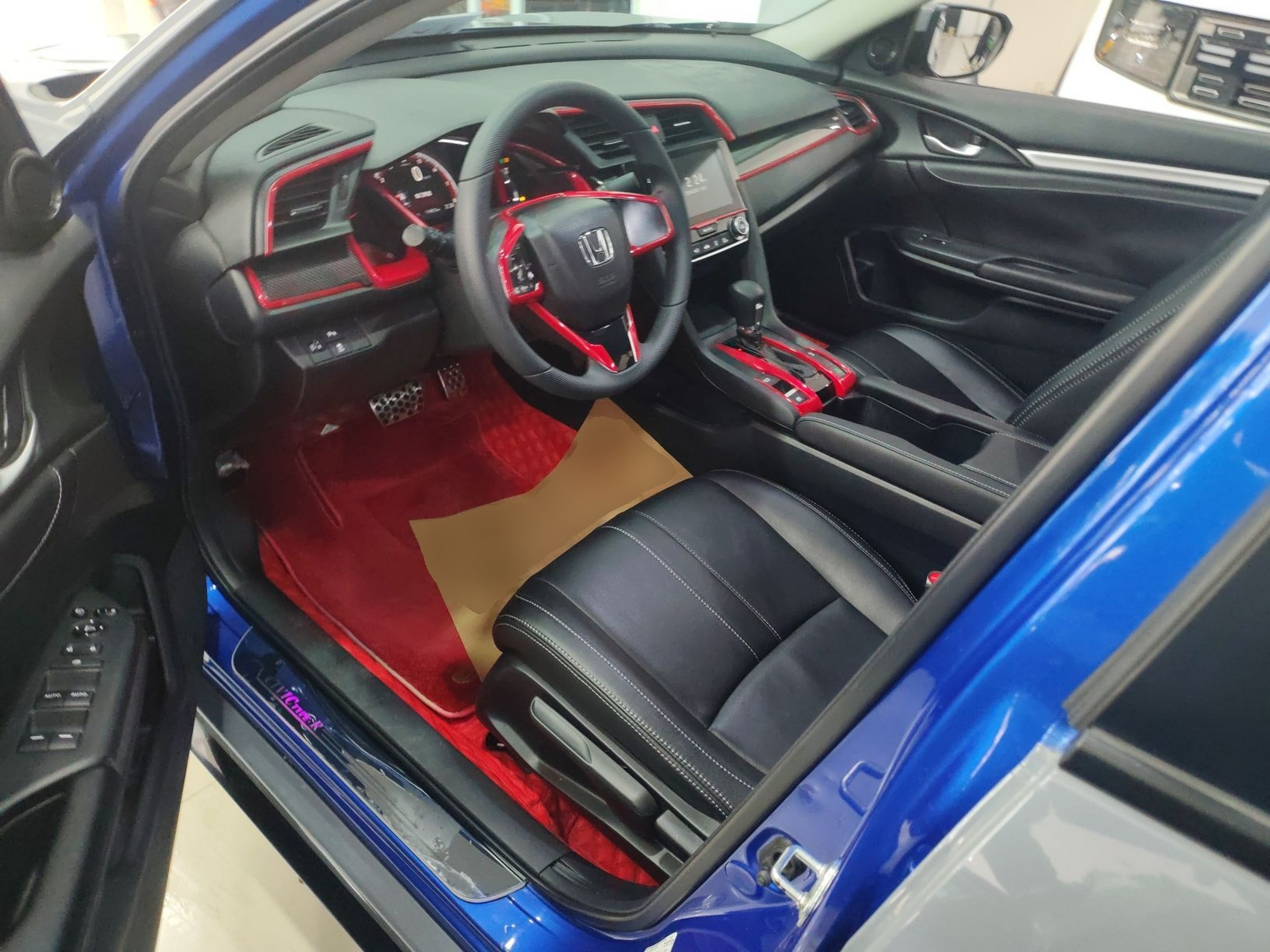Interior delantero