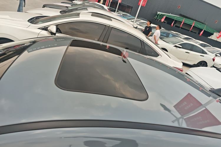 Used Hyundai Elantra 2021 1.5L CVT LUX Prestige Edition Roof