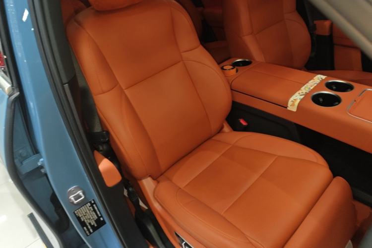 Used Li Auto L8 2023 Max model Right Front Seat