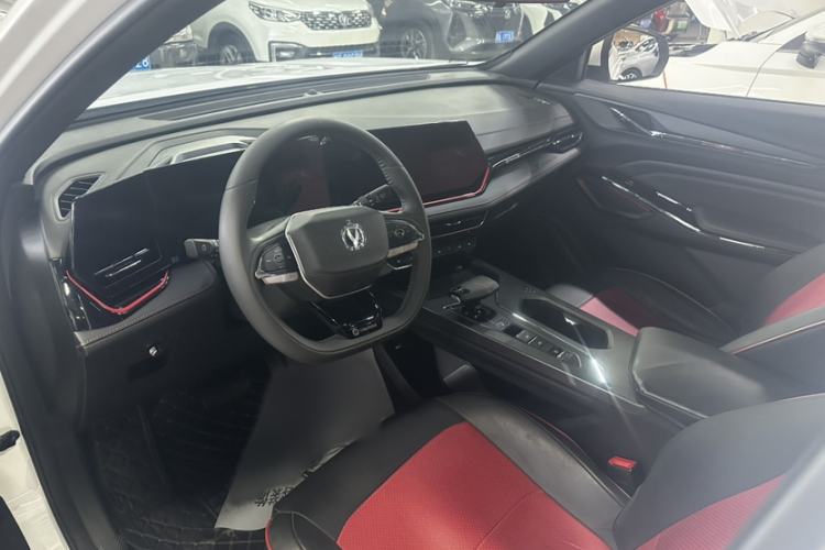 Used CHANGAN X5 PLUS 2025 1.5T DCT High-Energy Version
