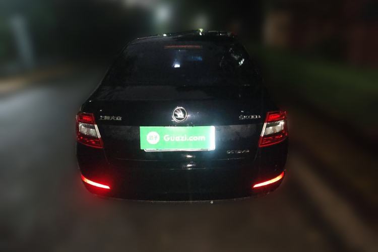 Used Skoda Octavia 2015 1.6L Manual Yijie Edition