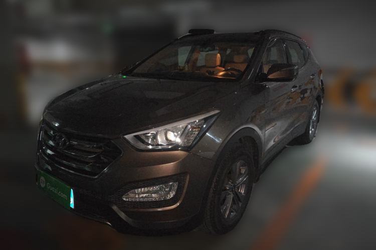 Used Hyundai Santa Fe 2013 2.4L Automatic 4x4 Smart Version