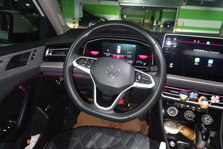 Used Volkswagen Sagitar 2023 280TSI DSG Beyond Lite Edition Steering Wheel