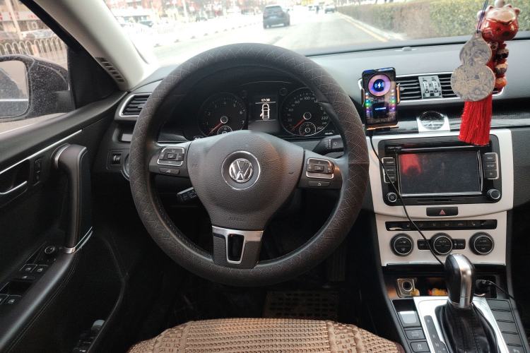 Used Volkswagen Magotan 2016 1.8TSI Luxury Comfort Model