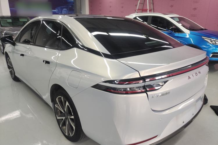 Used AION S Plus 2021 70 Tech Edition
