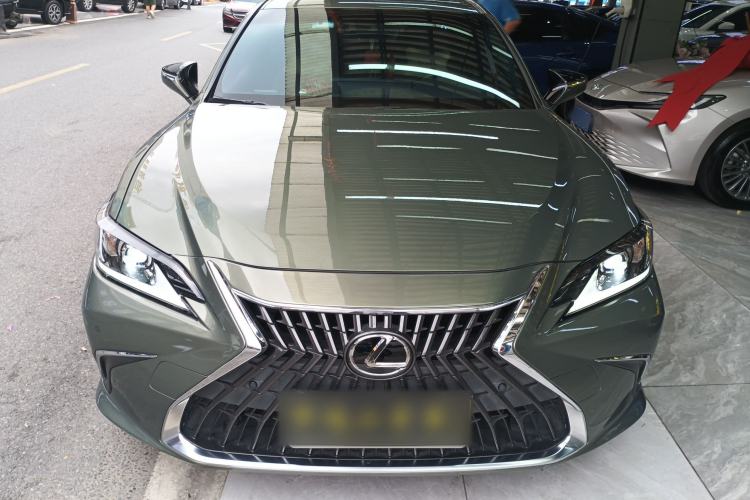 Used Lexus ES 2022 260 Excellence Edition Front