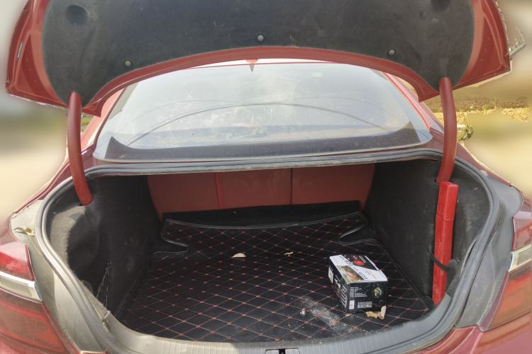 Used Buick Regal 2015 2.0L Leading Fashion Edition