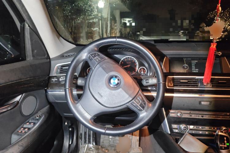 Used BMW 5 Series GT 2010 535i Leading Model Steering Wheel