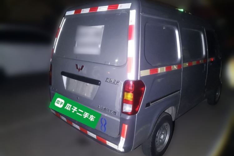 Used Wuling Zhiguang 2020 1.2L Van Utility Model China VI Emission Standard 2 Seats LSI