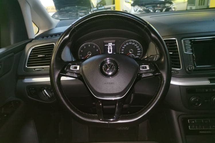 Used Volkswagen Sharan 2018 Revised Version 380TSI Comfort Edition 7-Seater Steering Wheel