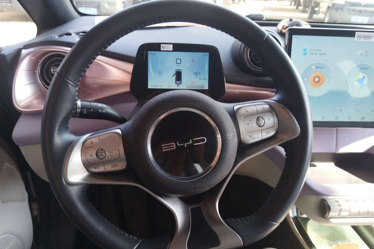 Used BYD Dolphin 2021 405 km Fashion Edition